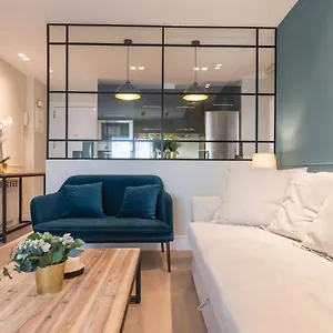 Apartment Comfort & Style In Madrid!!! 3bd 2bth+terrace