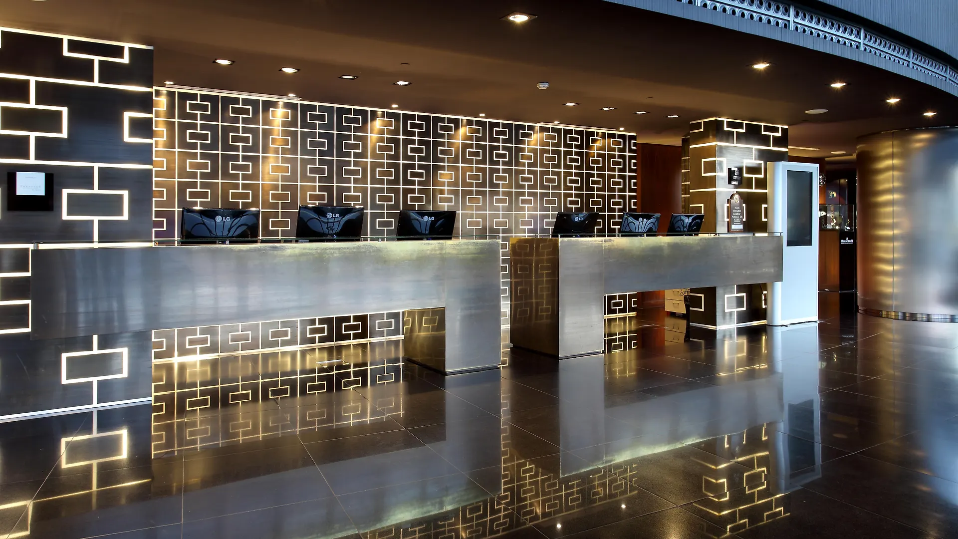 Eurostars Madrid Tower Hotel